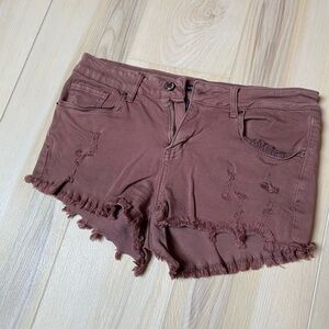 Juniors size 9 stretchy ripped shorts